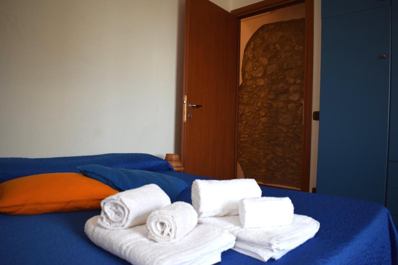 Domus - Casa Vacanza B&B Veroli Bagian luar foto