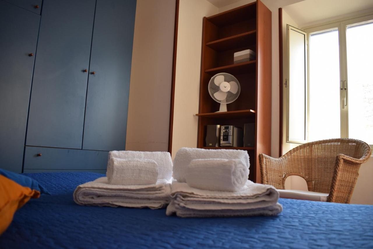 Domus - Casa Vacanza B&B Veroli Bagian luar foto